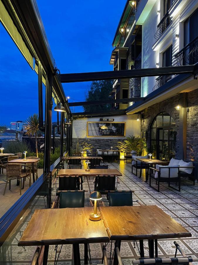 8 Rooms Hotel 盖利博卢 外观 照片