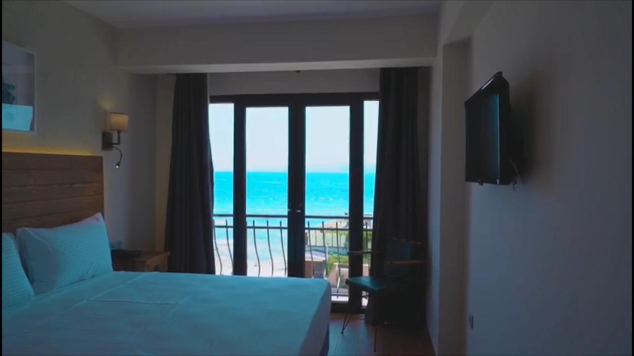 8 Rooms Hotel 盖利博卢 外观 照片