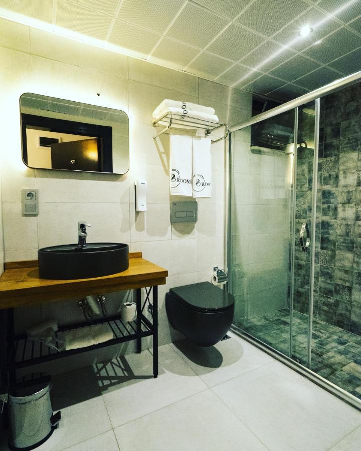 8 Rooms Hotel 盖利博卢 外观 照片